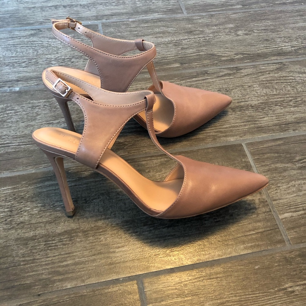 Halston Heritage Ruthie T strap pumps 8